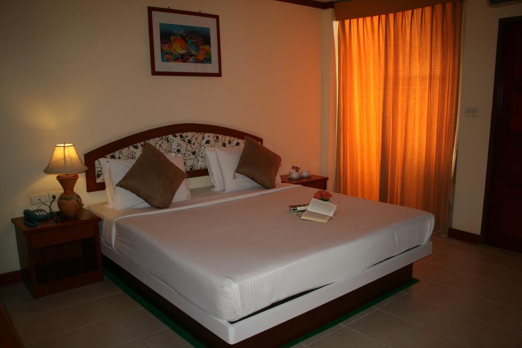 Priew Wan Guesthouse Patong Dış mekan fotoğraf